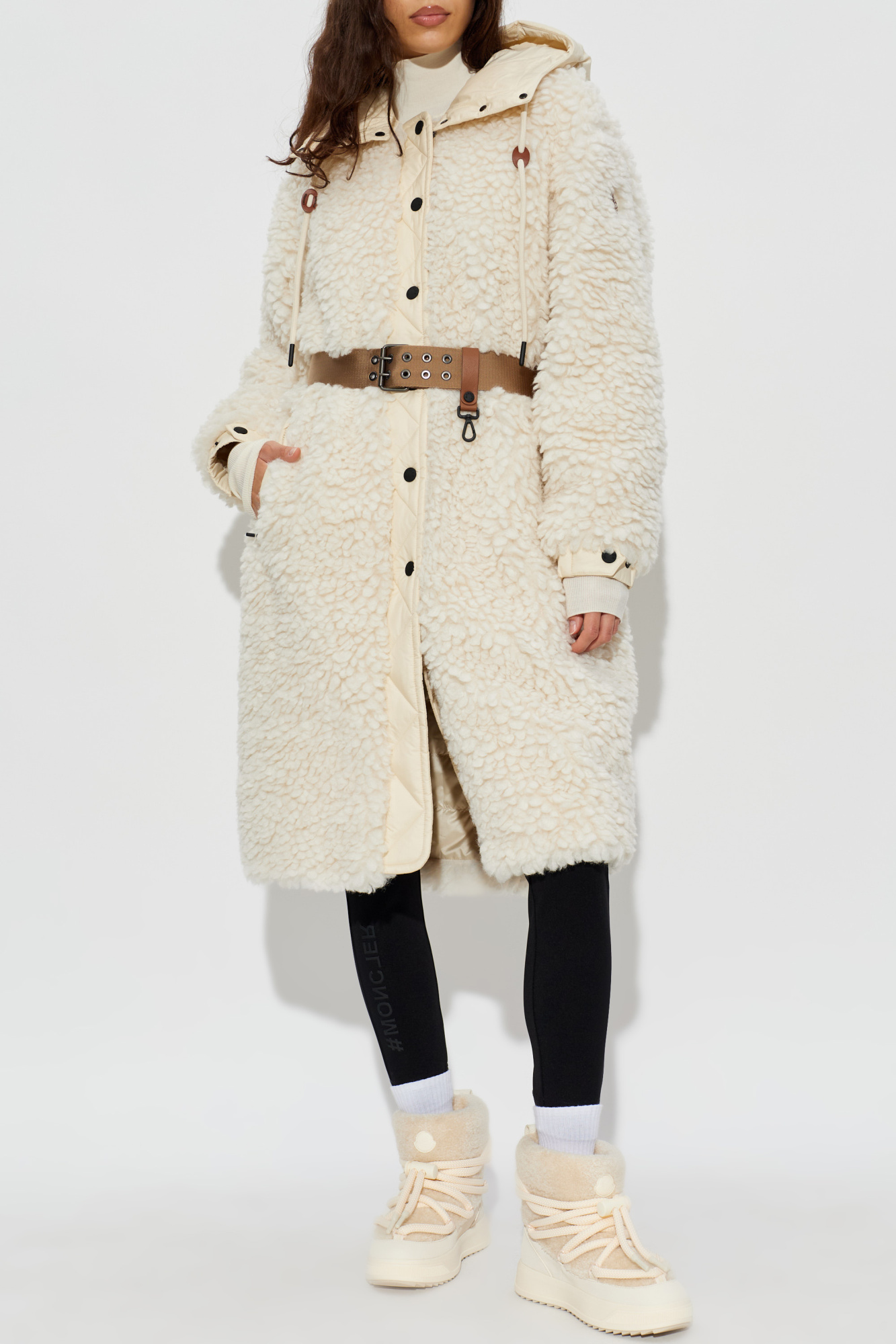 Moncler 防水ブーツ クリーム色 関税送料込【MONCLER】ブーツ (MONCLER/ブーツ) 124973267【BUYMA】